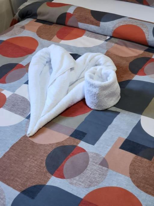 Crown House Two Bedroom Apartment アバディーン エクステリア 写真